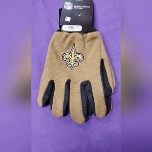 NFL Tan and Black Sport Utility Gloves